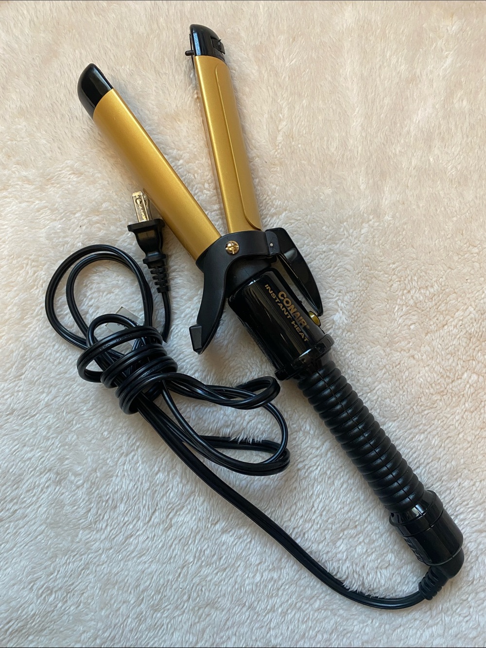 Conair Gold and Black Straightener & Curling Iron Hair Styling Tool